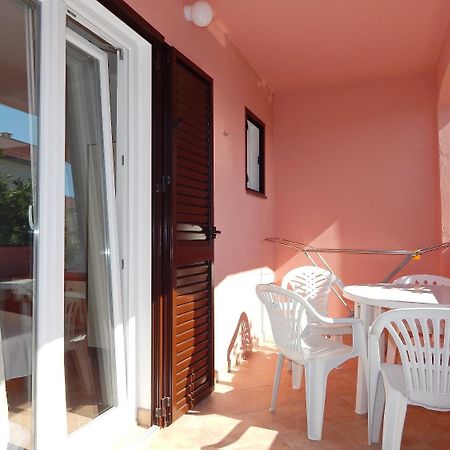 Apartments Luce - Family Friendly & Parking Pag Town Exterior foto