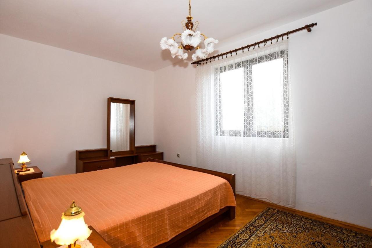 Apartments Luce - Family Friendly & Parking Pag Town Exterior foto