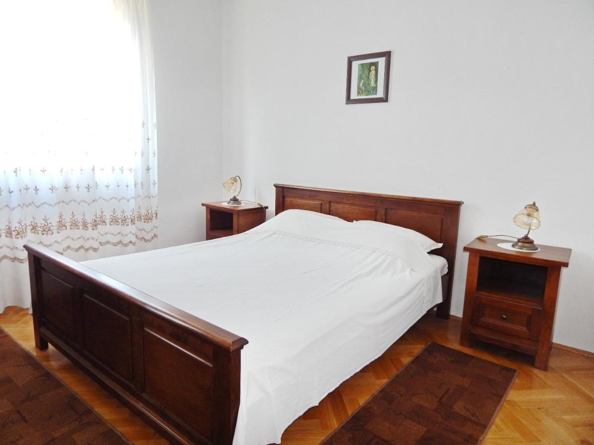 Apartments Luce - Family Friendly & Parking Pag Town Exterior foto
